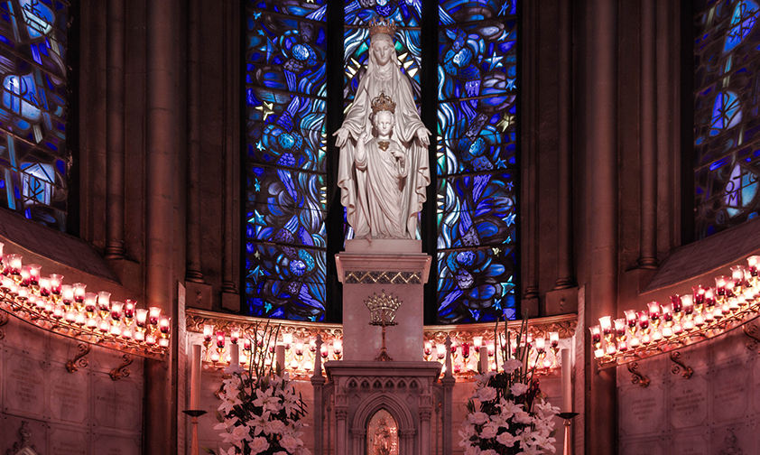 Nuestra Señora del Sagrado Corazón honrada en Issoudun